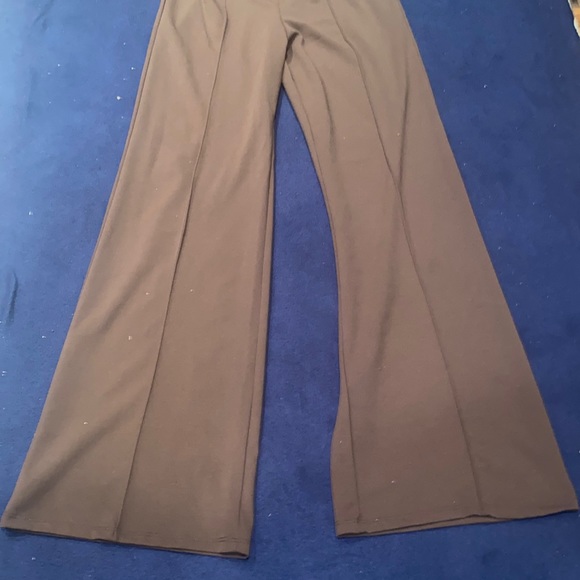 Brown work pants from fashion nova Long - Picture 2 of 2